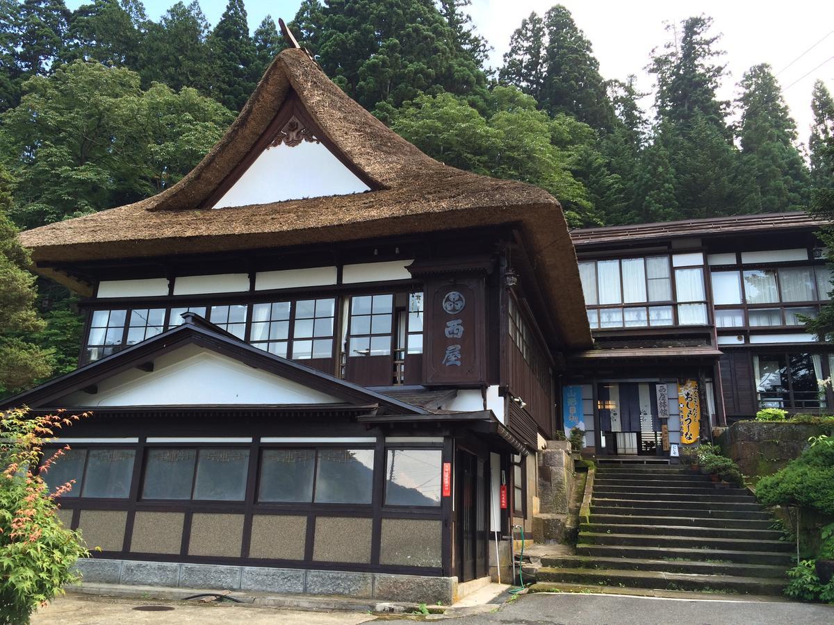 Nishiya Hotel Yonezawa Exterior photo