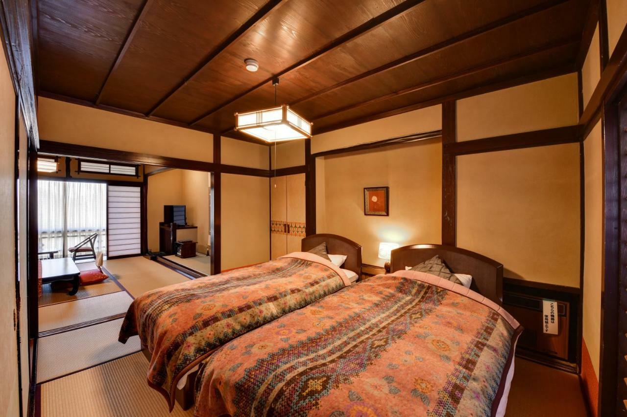 Nishiya Hotel Yonezawa Exterior photo