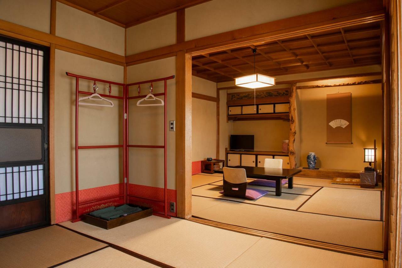 Nishiya Hotel Yonezawa Exterior photo
