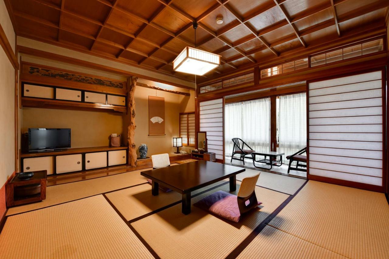 Nishiya Hotel Yonezawa Exterior photo