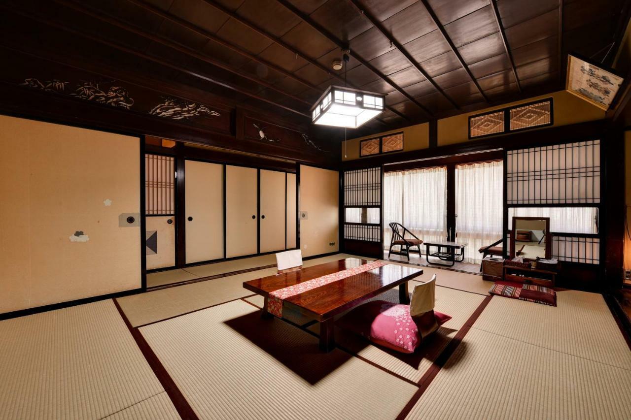 Nishiya Hotel Yonezawa Exterior photo