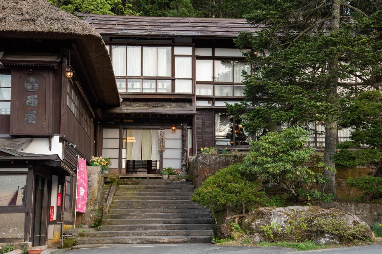 Nishiya Hotel Yonezawa Exterior photo